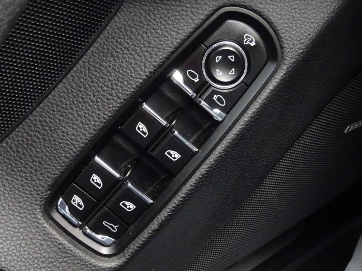 Porsche Panamera Porsche Panamera 4.8 4S * SPORTCHRONO * CARPLAY * YOUNGTIMER !!
