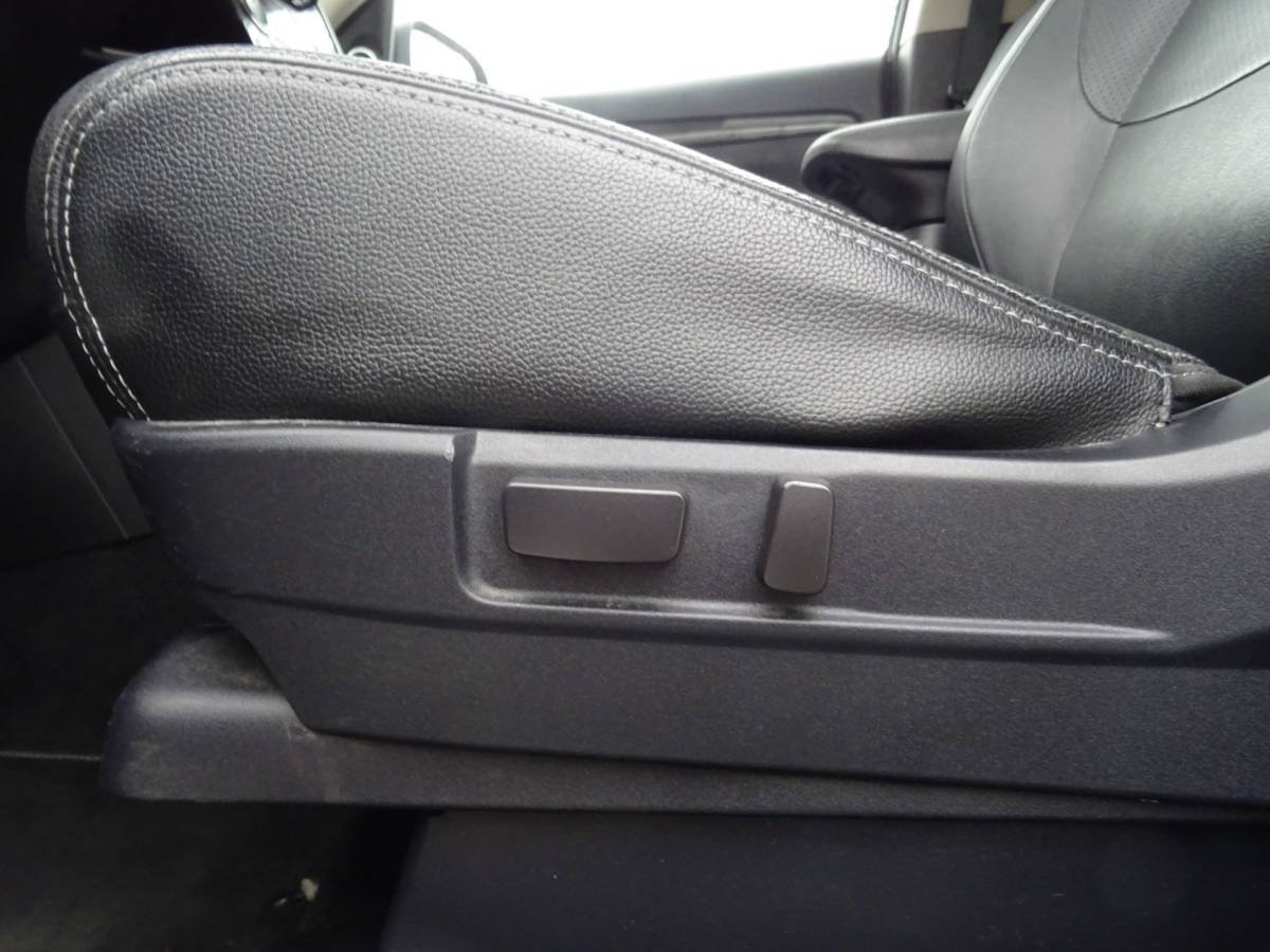 Mitsubishi Outlander Mitsubishi Outlander 2.2 DI-D Instyle 4WD * MEEST LUXE UITV. !!