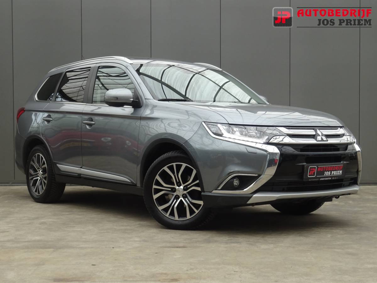 Mitsubishi Outlander Mitsubishi Outlander 2.2 DI-D Instyle 4WD * MEEST LUXE UITV. !!