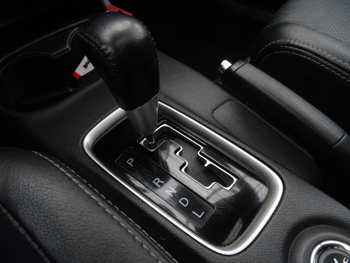 Mitsubishi Outlander Mitsubishi Outlander 2.2 DI-D Instyle 4WD * MEEST LUXE UITV. !!
