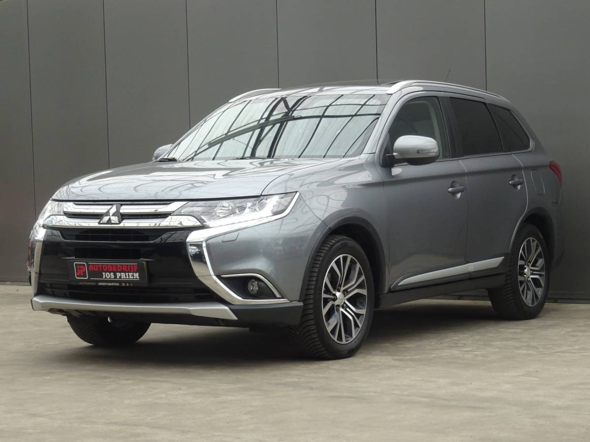 Mitsubishi Outlander Mitsubishi Outlander 2.2 DI-D Instyle 4WD * MEEST LUXE UITV. !!