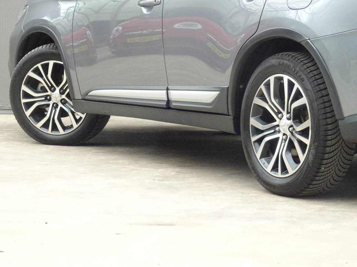 Mitsubishi Outlander Mitsubishi Outlander 2.2 DI-D Instyle 4WD * MEEST LUXE UITV. !!