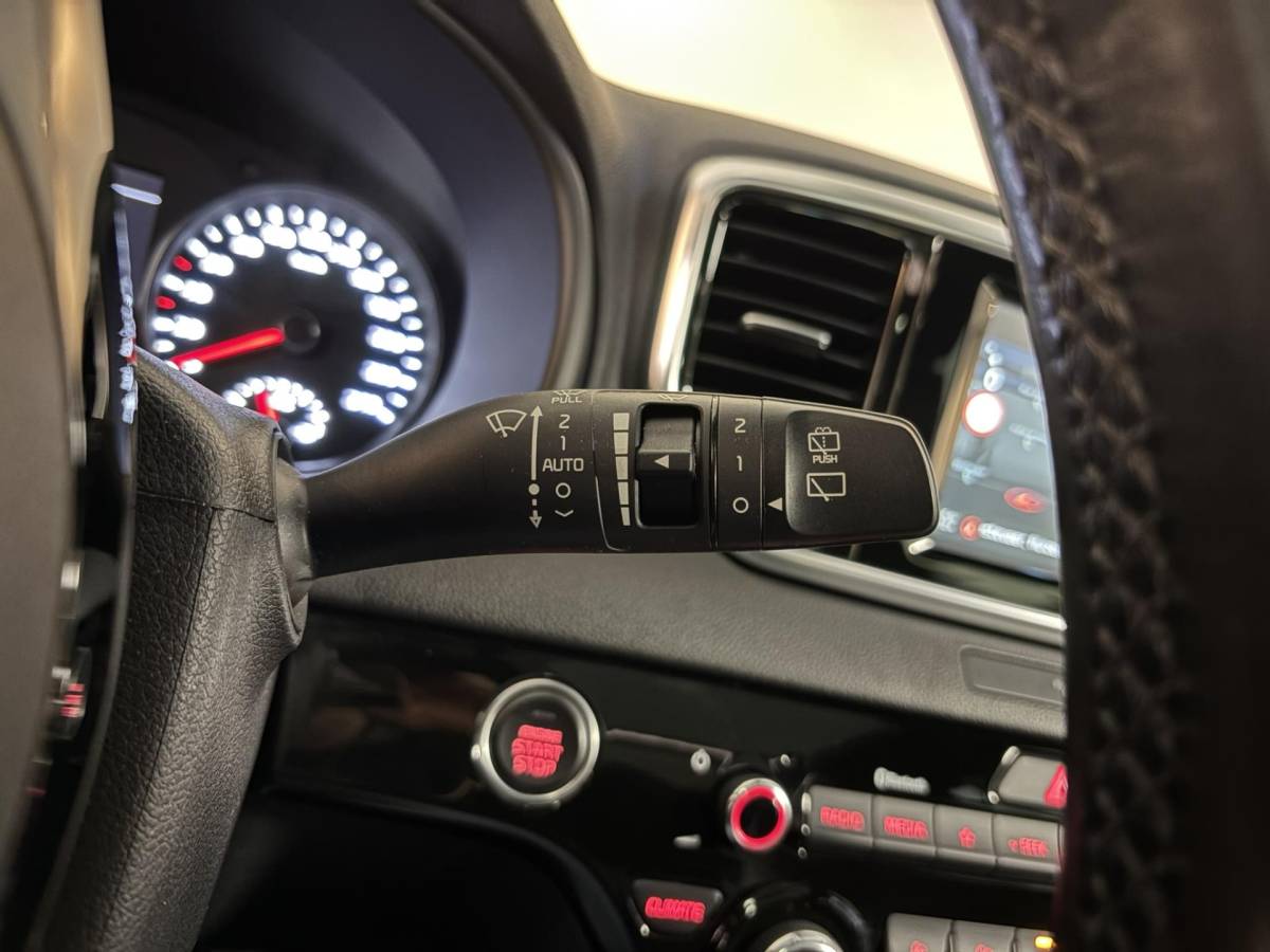 Kia Sportage Kia Sportage 1.6 T-GDI GT-Line *Automaat* Carplay|Pano|Stoel/Stuurverw.|Leer|Navi