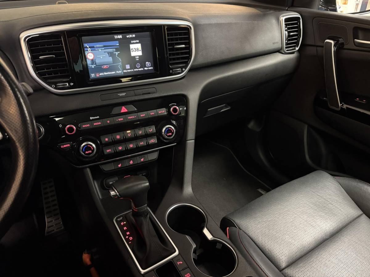 Kia Sportage Kia Sportage 1.6 T-GDI GT-Line *Automaat* Carplay|Pano|Stoel/Stuurverw.|Leer|Navi