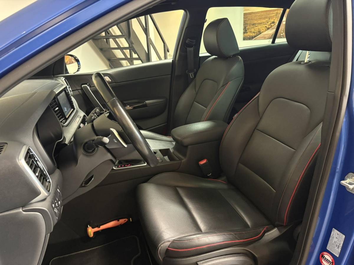Kia Sportage Kia Sportage 1.6 T-GDI GT-Line *Automaat* Carplay|Pano|Stoel/Stuurverw.|Leer|Navi