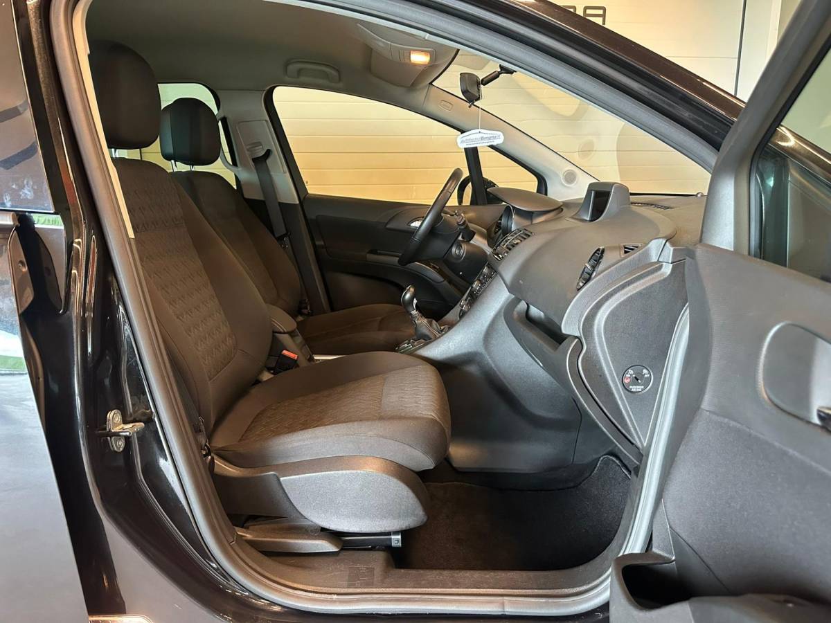 Opel Meriva Opel Meriva 1.4 TURBO COSMO-uitv|AIRCO|CRUISECONTROL|NAVIGATIE|BLUETOOTH|ISOFIX|PARKEERSENSOREN|NAP|nweAPK+OH.BEURT BIJ AFLEVERING