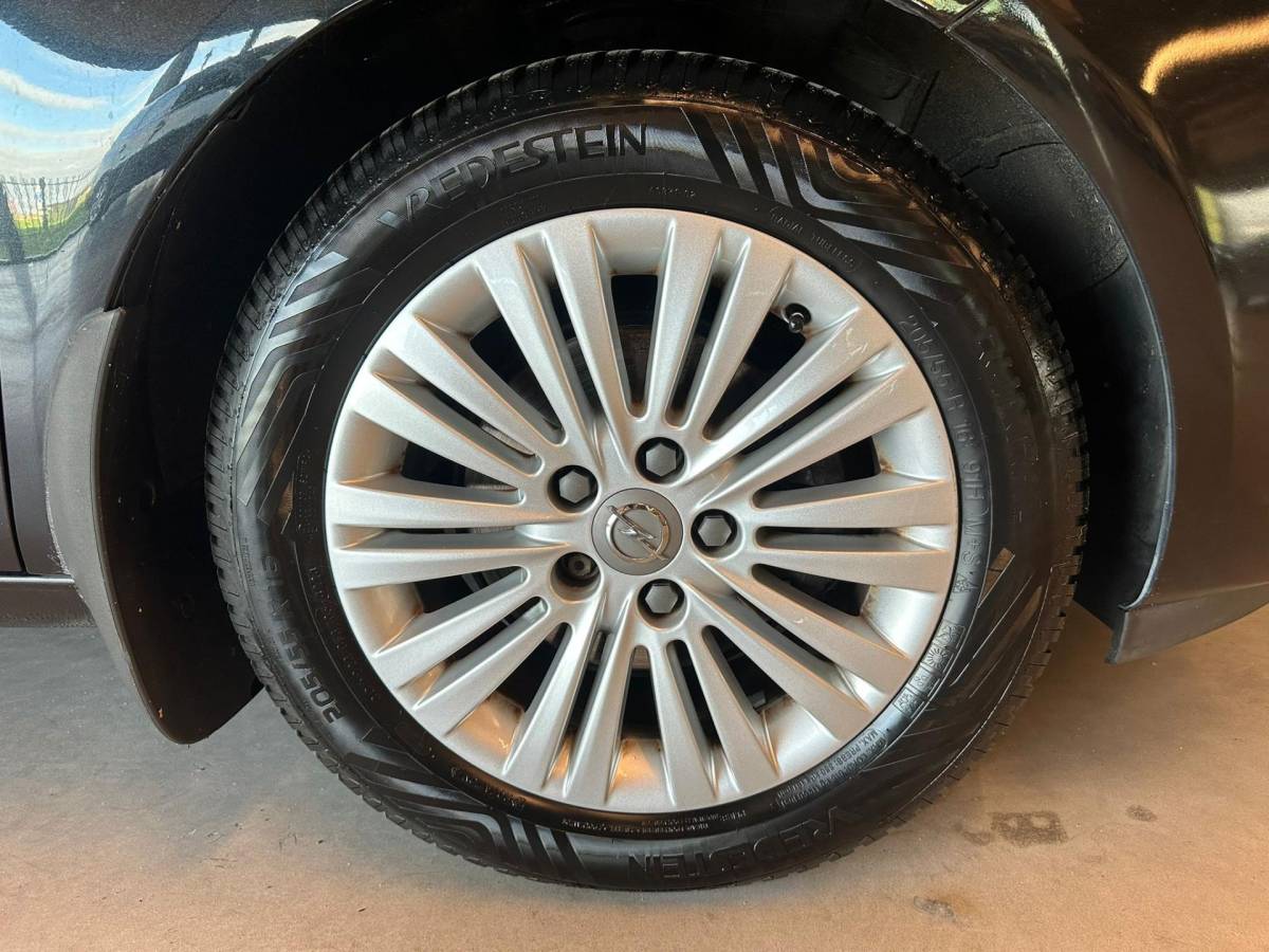 Opel Meriva Opel Meriva 1.4 TURBO COSMO-uitv|AIRCO|CRUISECONTROL|NAVIGATIE|BLUETOOTH|ISOFIX|PARKEERSENSOREN|NAP|nweAPK+OH.BEURT BIJ AFLEVERING