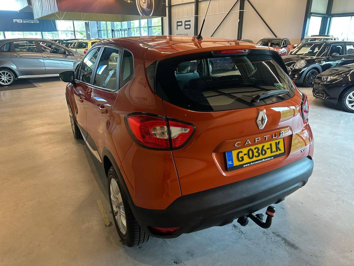 Renault Captur Renault Captur 0.9 TCe BARISTA-uitv|CLIMA AIRCO|CRUISECONTROL|ISOFIX|TREKHAAK|LM-VELGEN|AUX|BLUETOOTH|APK+O.H.BEURT BIJ AFLEVERING