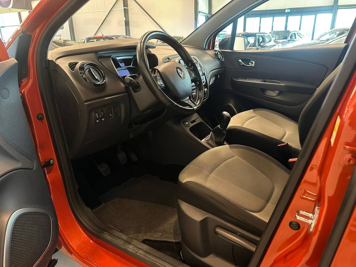Renault Captur Renault Captur 0.9 TCe BARISTA-uitv|CLIMA AIRCO|CRUISECONTROL|ISOFIX|TREKHAAK|LM-VELGEN|AUX|BLUETOOTH|APK+O.H.BEURT BIJ AFLEVERING