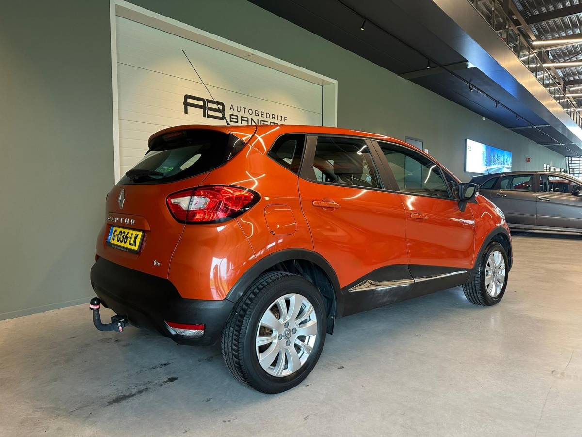 Renault Captur Renault Captur 0.9 TCe BARISTA-uitv|CLIMA AIRCO|CRUISECONTROL|ISOFIX|TREKHAAK|LM-VELGEN|AUX|BLUETOOTH|APK+O.H.BEURT BIJ AFLEVERING