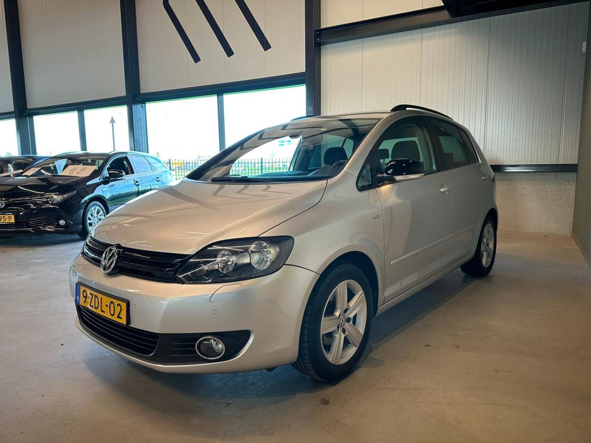 Volkswagen Golf Plus Volkswagen Golf Plus 1.2 TSI AUTOMAAT HIGHLINE-uitv|CLIMA AIRCO|ISOFIX|TREKHAAK|STOELVERWARMING|PARKEERSENSOREN|nwe APK+OH-BEURT