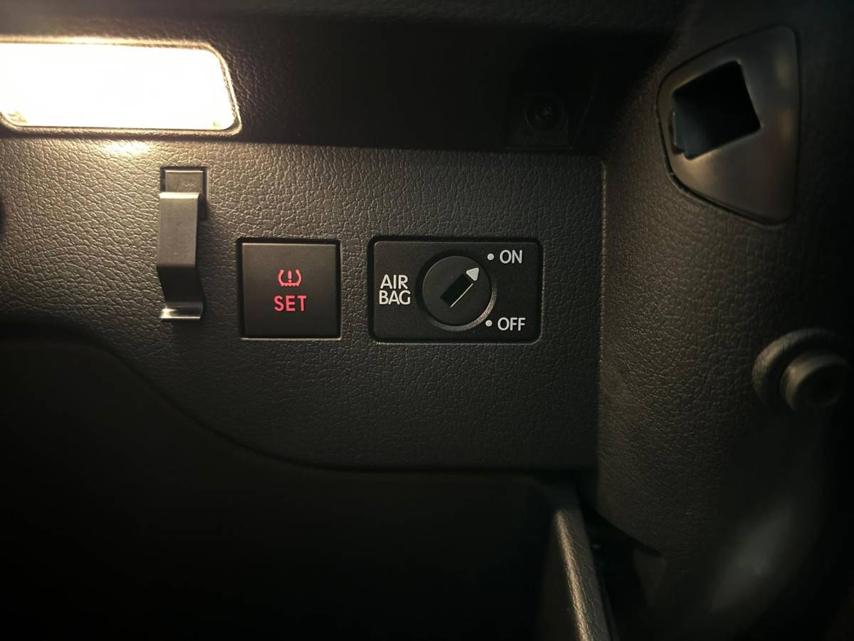 Volkswagen Golf Plus Volkswagen Golf Plus 1.2 TSI AUTOMAAT HIGHLINE-uitv|CLIMA AIRCO|ISOFIX|TREKHAAK|STOELVERWARMING|PARKEERSENSOREN|nwe APK+OH-BEURT