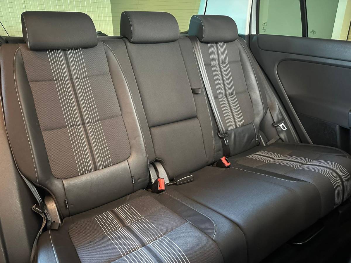 Volkswagen Golf Plus Volkswagen Golf Plus 1.2 TSI AUTOMAAT HIGHLINE-uitv|CLIMA AIRCO|ISOFIX|TREKHAAK|STOELVERWARMING|PARKEERSENSOREN|nwe APK+OH-BEURT