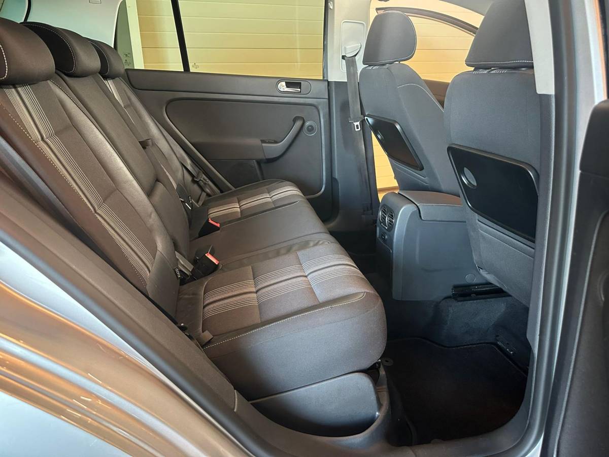 Volkswagen Golf Plus Volkswagen Golf Plus 1.2 TSI AUTOMAAT HIGHLINE-uitv|CLIMA AIRCO|ISOFIX|TREKHAAK|STOELVERWARMING|PARKEERSENSOREN|nwe APK+OH-BEURT