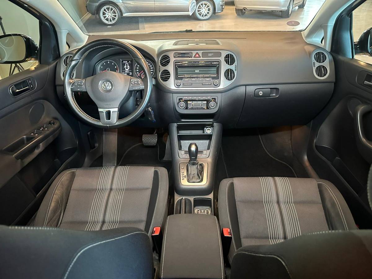 Volkswagen Golf Plus Volkswagen Golf Plus 1.2 TSI AUTOMAAT HIGHLINE-uitv|CLIMA AIRCO|ISOFIX|TREKHAAK|STOELVERWARMING|PARKEERSENSOREN|nwe APK+OH-BEURT
