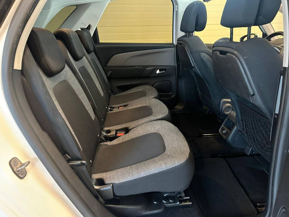 Citroën C4 Spacetourer Citroen C4 SpaceTourer 1.2 PureTech BUSINESS-uitv/CLIMA AIRCO/NAVIGATIE/APPLE CARPLAY/TREKHAAK/LM-VELGEN/ISOFIX/BLUETOOTH/BTW-AUTO
