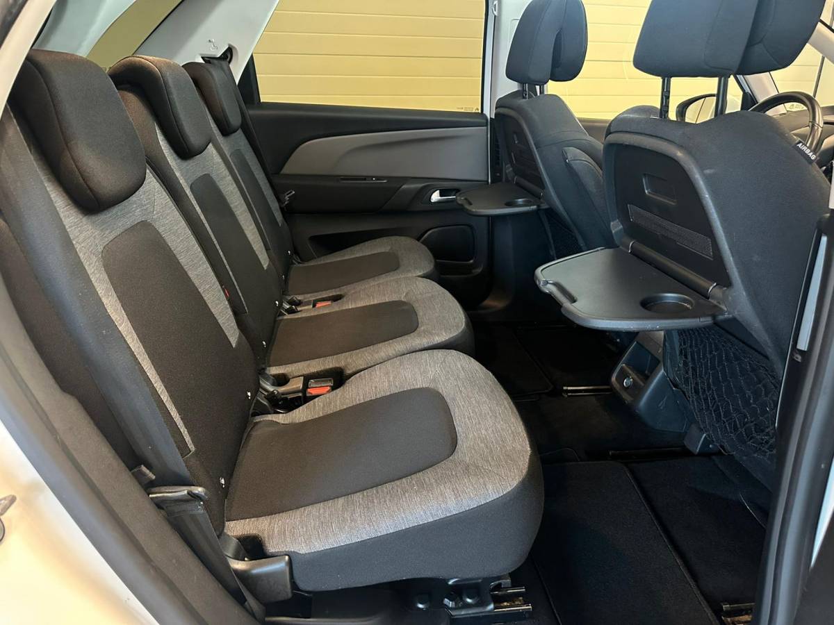 Citroën C4 Spacetourer Citroen C4 SpaceTourer 1.2 PureTech BUSINESS-uitv/CLIMA AIRCO/NAVIGATIE/APPLE CARPLAY/TREKHAAK/LM-VELGEN/ISOFIX/BLUETOOTH/BTW-AUTO