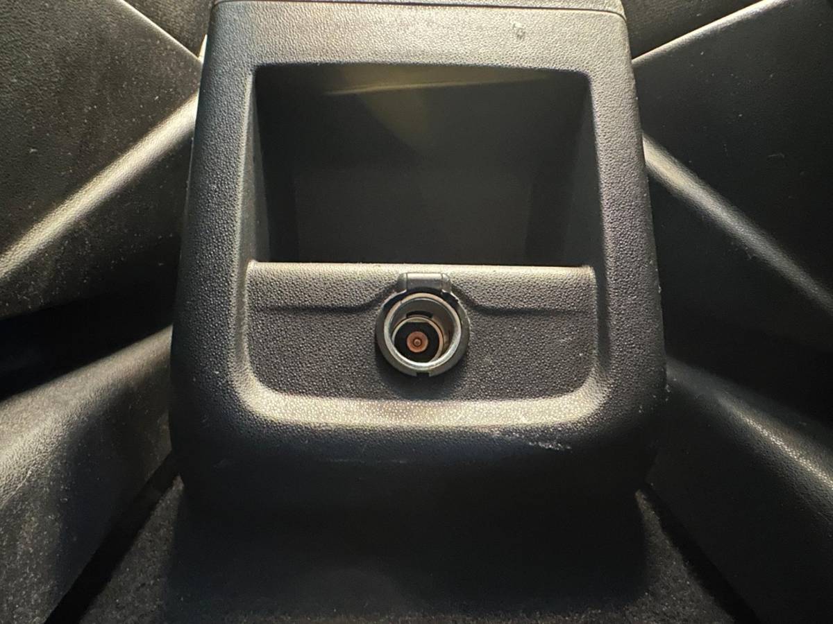 Citroën C4 Spacetourer Citroen C4 SpaceTourer 1.2 PureTech BUSINESS-uitv/CLIMA AIRCO/NAVIGATIE/APPLE CARPLAY/TREKHAAK/LM-VELGEN/ISOFIX/BLUETOOTH/BTW-AUTO