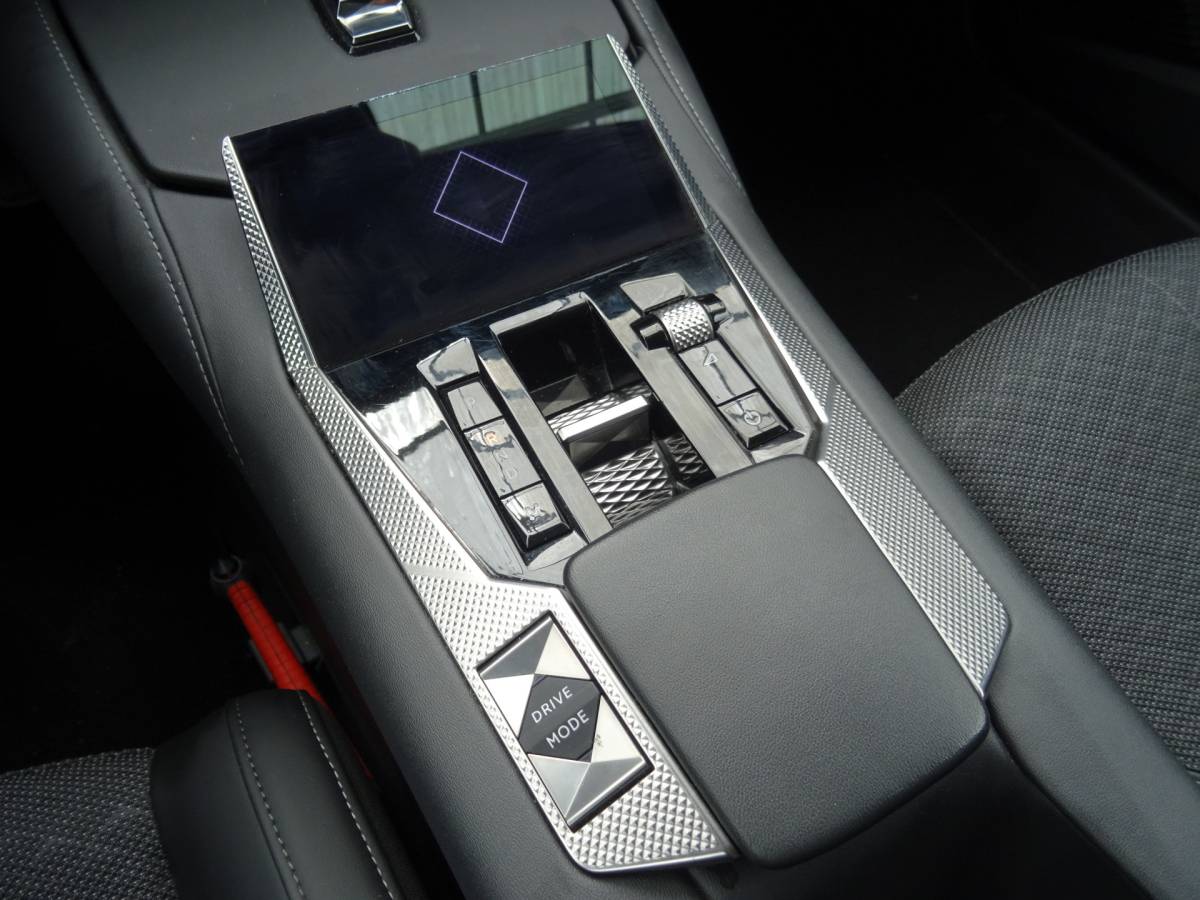DS DS 4 DS 4 1.2 PureTech Bastille+ * LM 19 * CARPLAY !!