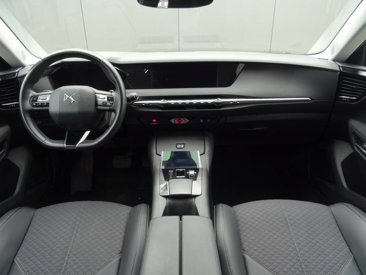 DS DS 4 DS 4 1.2 PureTech Bastille+ * LM 19 * CARPLAY !!
