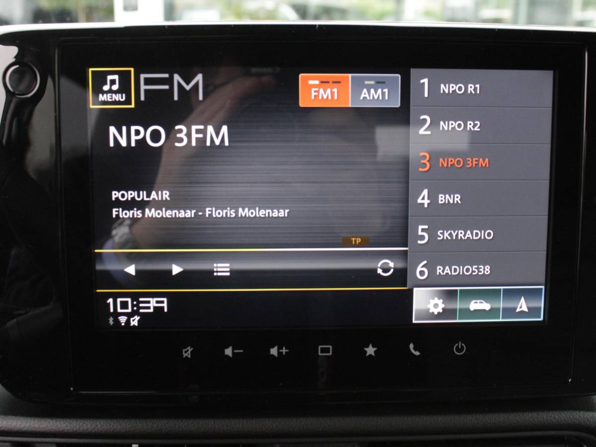 Suzuki Swift Suzuki Swift 1.2 Style Smart Hybrid | Navi | Adap. Cruise | Camera | Lm-Velgen