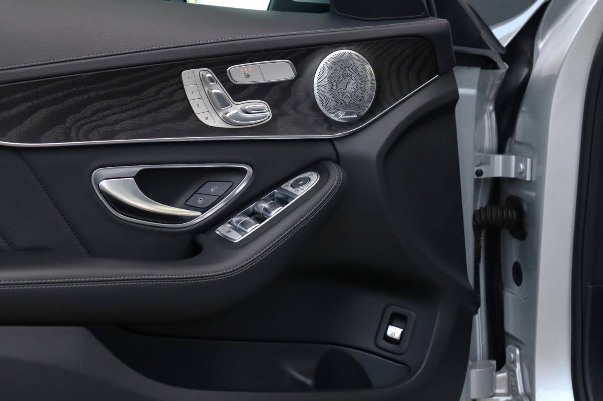 Mercedes-Benz C-Klasse Mercedes-Benz C-klasse 400 4MATIC Prestige | Pano | Elektrische Stoelen | Burmester | Stoelverwarming | Adaptieve Cruise | Leder