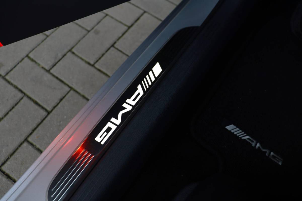 Mercedes-Benz C-Klasse Mercedes-Benz C-klasse 400 4MATIC Prestige | Pano | Elektrische Stoelen | Burmester | Stoelverwarming | Adaptieve Cruise | Leder