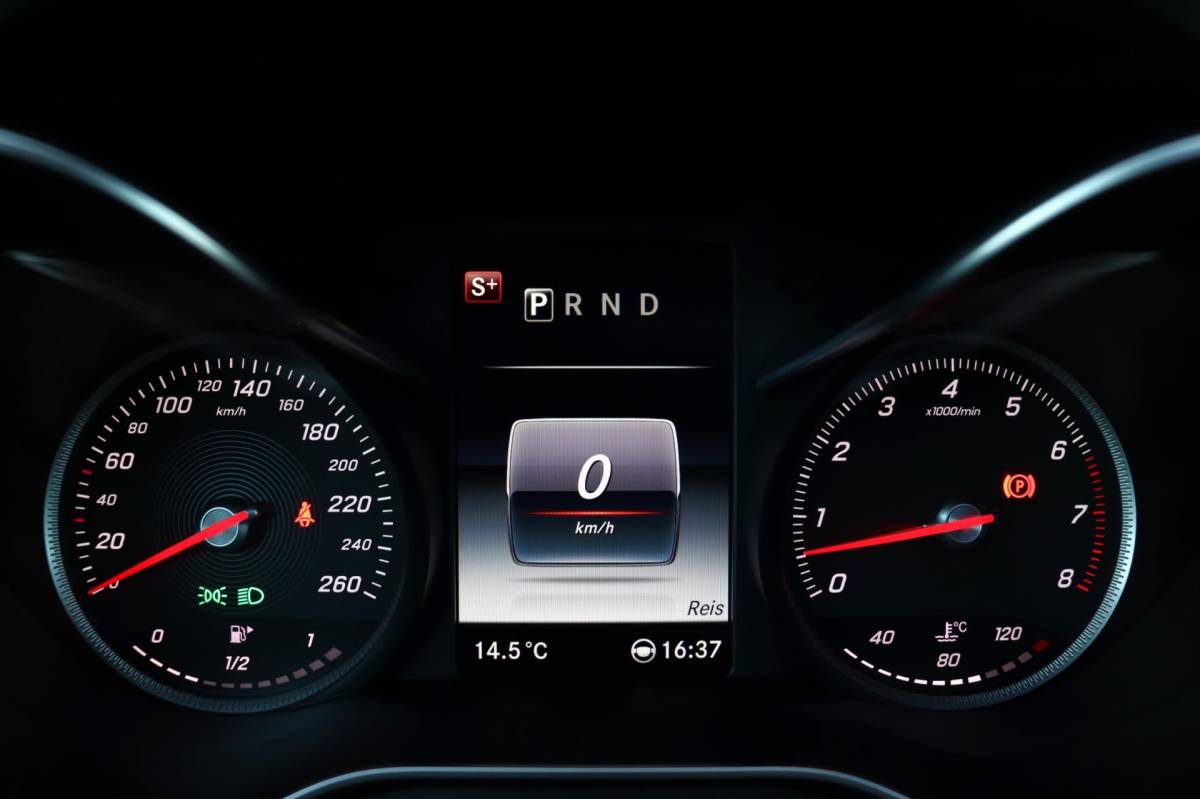 Mercedes-Benz C-Klasse Mercedes-Benz C-klasse 400 4MATIC Prestige | Pano | Elektrische Stoelen | Burmester | Stoelverwarming | Adaptieve Cruise | Leder