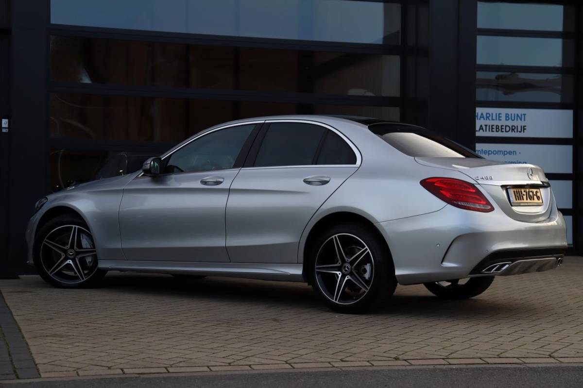 Mercedes-Benz C-Klasse Mercedes-Benz C-klasse 400 4MATIC Prestige | Pano | Elektrische Stoelen | Burmester | Stoelverwarming | Adaptieve Cruise | Leder