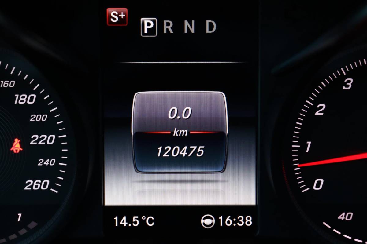 Mercedes-Benz C-Klasse Mercedes-Benz C-klasse 400 4MATIC Prestige | Pano | Elektrische Stoelen | Burmester | Stoelverwarming | Adaptieve Cruise | Leder