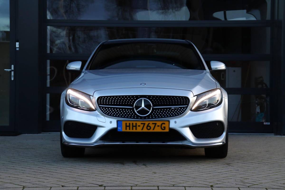 Mercedes-Benz C-Klasse Mercedes-Benz C-klasse 400 4MATIC Prestige | Pano | Elektrische Stoelen | Burmester | Stoelverwarming | Adaptieve Cruise | Leder