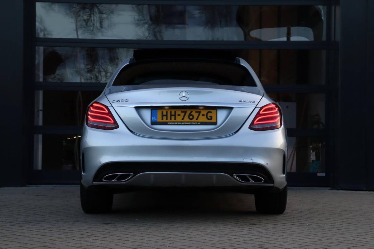 Mercedes-Benz C-Klasse Mercedes-Benz C-klasse 400 4MATIC Prestige | Pano | Elektrische Stoelen | Burmester | Stoelverwarming | Adaptieve Cruise | Leder