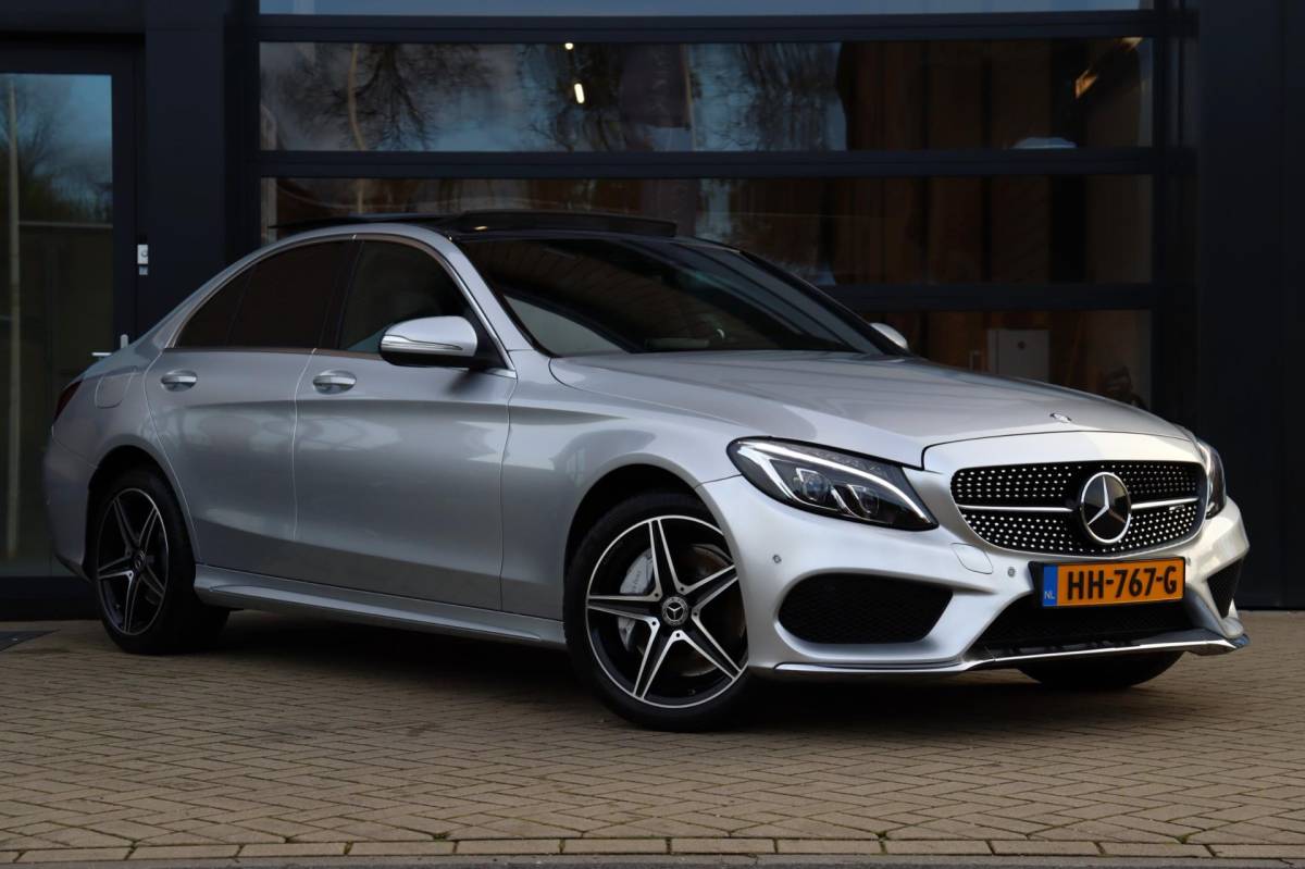 Mercedes-Benz C-Klasse Mercedes-Benz C-klasse 400 4MATIC Prestige | Pano | Elektrische Stoelen | Burmester | Stoelverwarming | Adaptieve Cruise | Leder