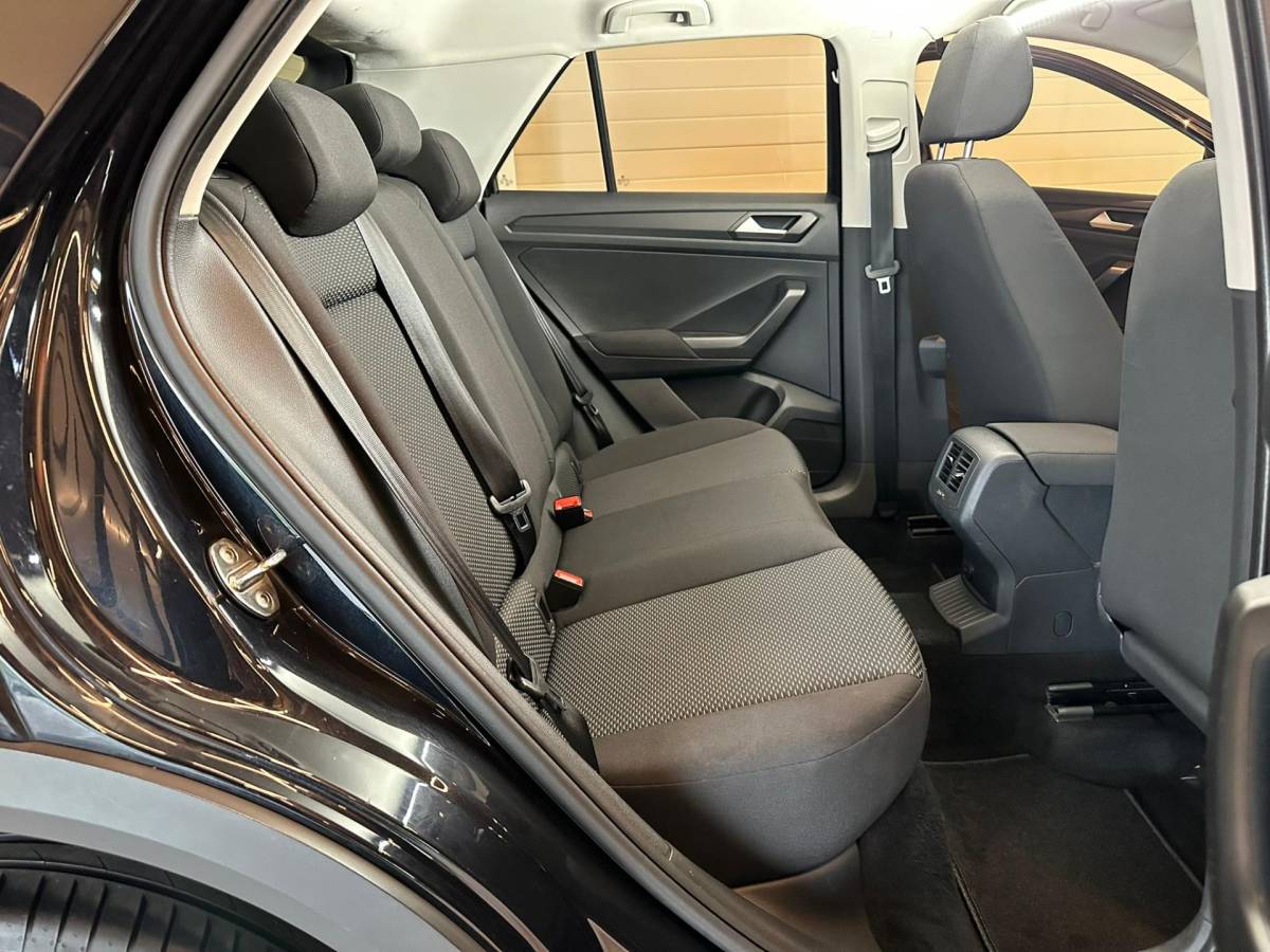 Volkswagen T-Roc Volkswagen T-Roc 1.0 TSI STYLE-uitv|CLIMA AIRCO|NAVIGATIE|CRUISE CONTROL|APPLE CARPLAY+ANDROID|ISOFIX|BLUETOOTH|LM-VELGEN|TREKHAAK