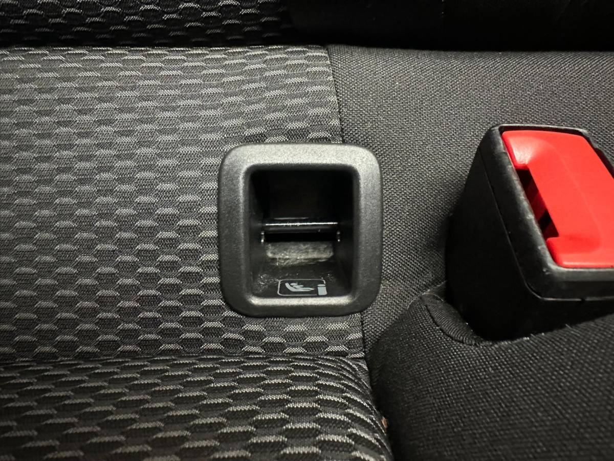 Volkswagen T-Roc Volkswagen T-Roc 1.0 TSI STYLE-uitv|CLIMA AIRCO|NAVIGATIE|CRUISE CONTROL|APPLE CARPLAY+ANDROID|ISOFIX|BLUETOOTH|LM-VELGEN|TREKHAAK