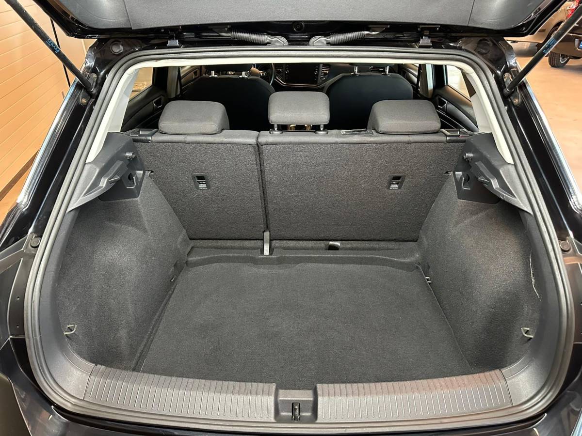 Volkswagen T-Roc Volkswagen T-Roc 1.0 TSI STYLE-uitv|CLIMA AIRCO|NAVIGATIE|CRUISE CONTROL|APPLE CARPLAY+ANDROID|ISOFIX|BLUETOOTH|LM-VELGEN|TREKHAAK