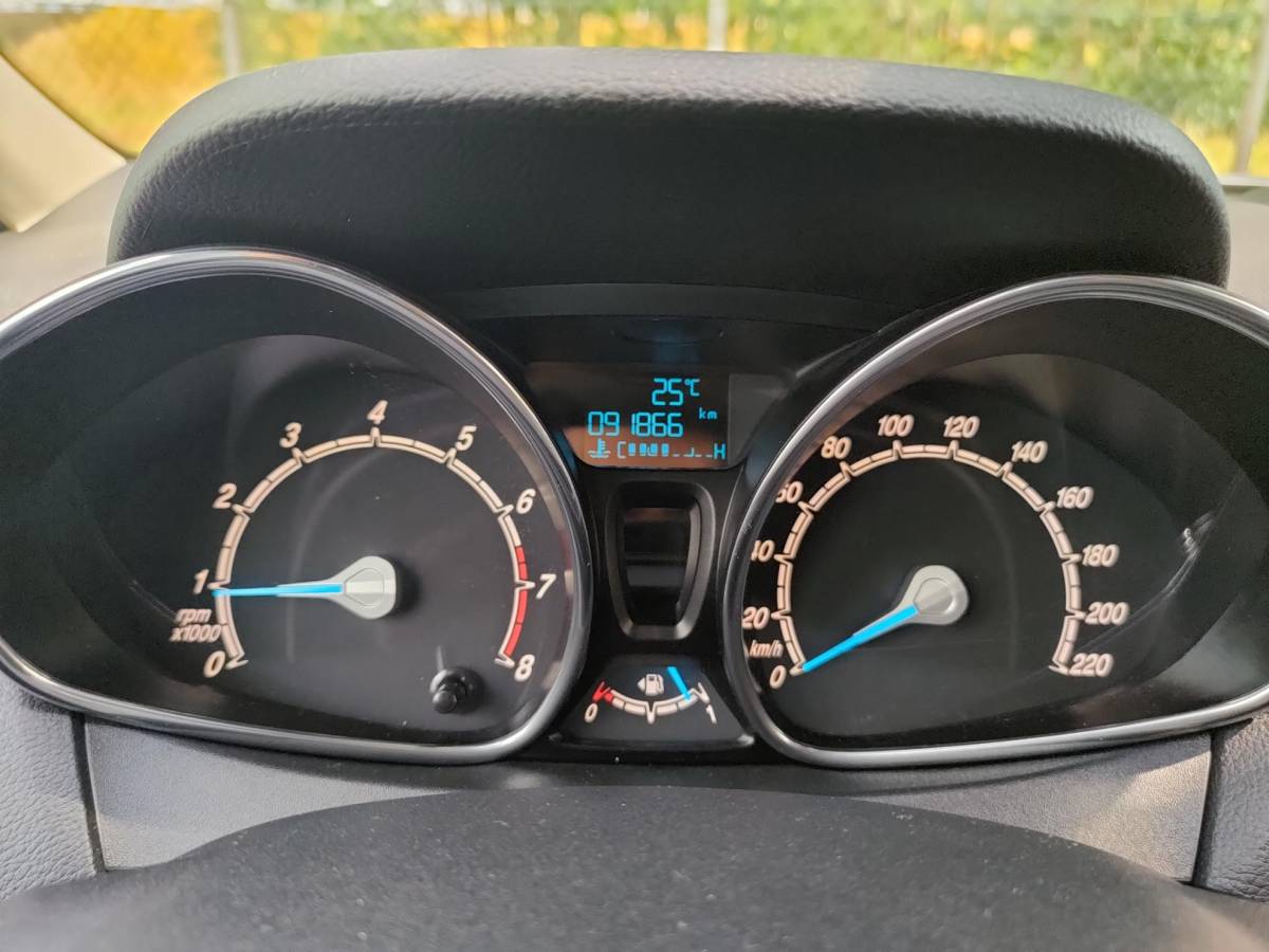 Ford B-MAX Ford B-Max 1.0 EB 100PK Titanium | NIEUWE DISTRIBUTIE | CLIMA | CRUISE | NAVI |
