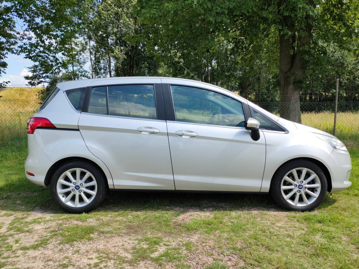 Ford B-MAX Ford B-Max 1.0 EB 100PK Titanium | NIEUWE DISTRIBUTIE | CLIMA | CRUISE | NAVI |