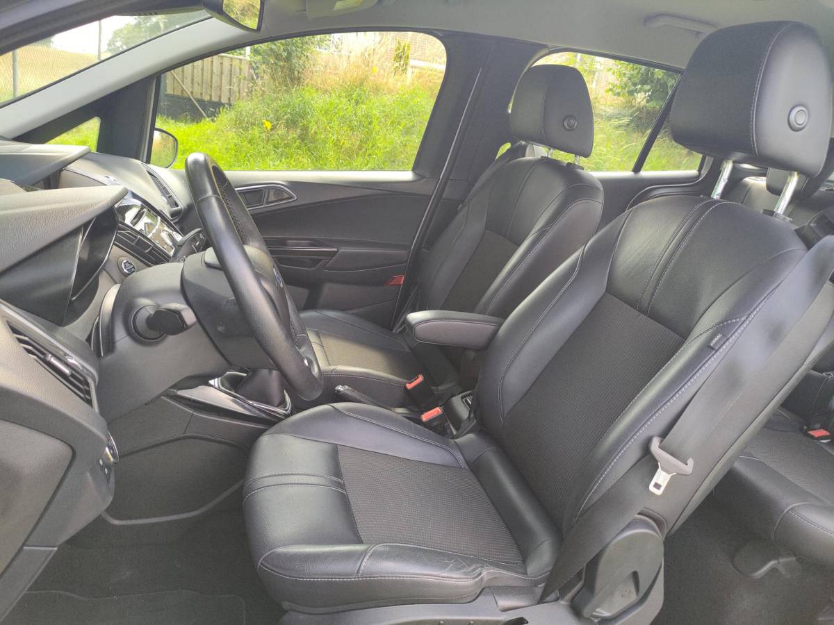 Ford B-MAX Ford B-Max 1.0 EB 100PK Titanium | NIEUWE DISTRIBUTIE | CLIMA | CRUISE | NAVI |