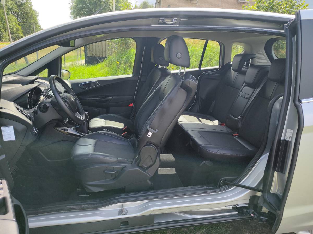 Ford B-MAX Ford B-Max 1.0 EB 100PK Titanium | NIEUWE DISTRIBUTIE | CLIMA | CRUISE | NAVI |