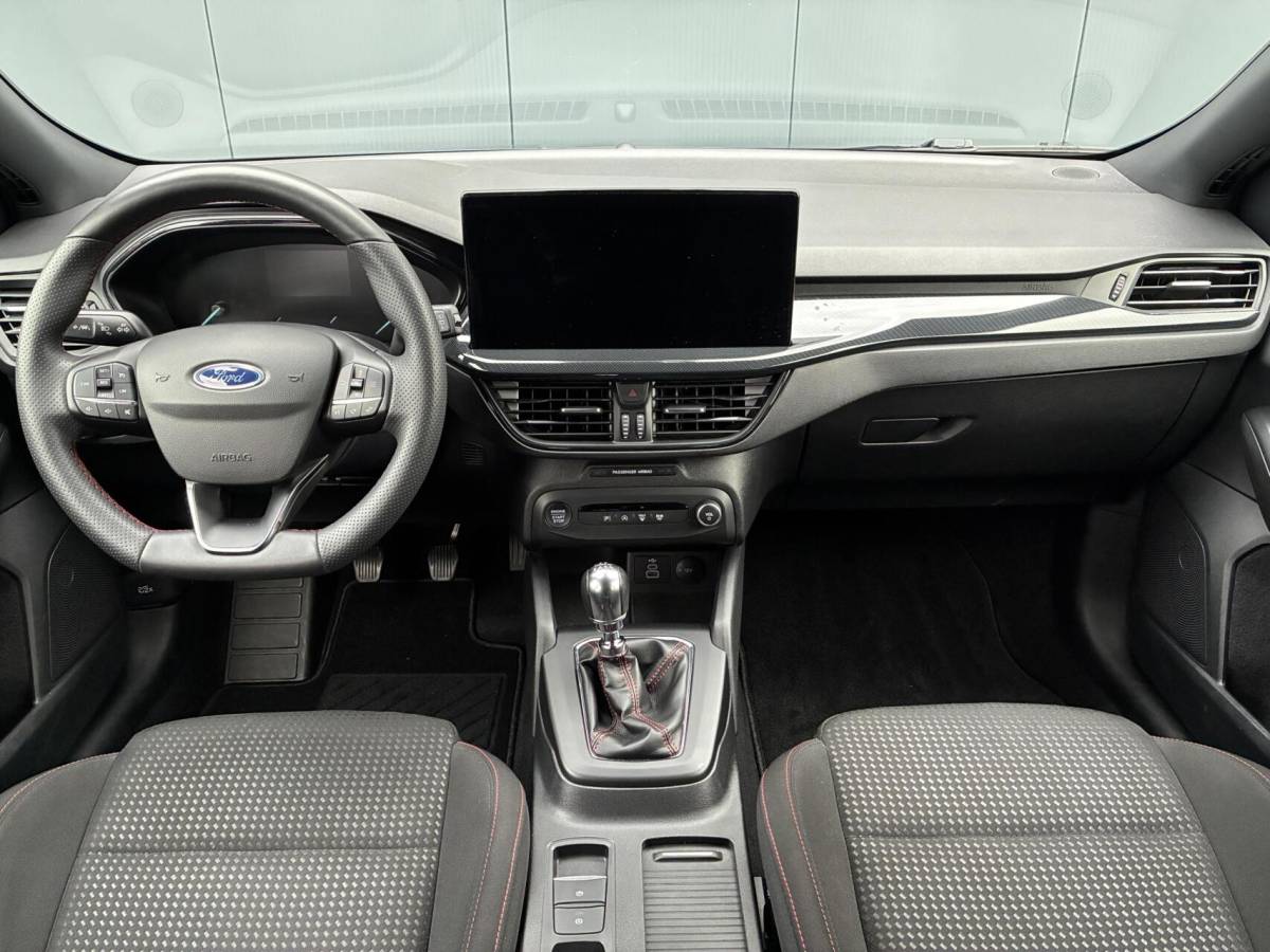 Ford Focus Ford Focus Wagon 1.0 EcoBoost Hybrid 125 PK ST-Line | NAVI | CARPLAY | WINTER PAKKET | 74000 KM!!!