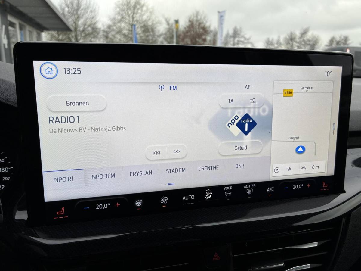 Ford Focus Ford Focus Wagon 1.0 EcoBoost Hybrid 125 PK ST-Line | NAVI | CARPLAY | WINTER PAKKET | 74000 KM!!!