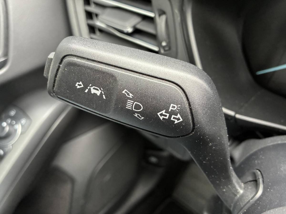 Ford Focus Ford Focus Wagon 1.0 EcoBoost Hybrid 125 PK ST-Line | NAVI | CARPLAY | WINTER PAKKET | 74000 KM!!!