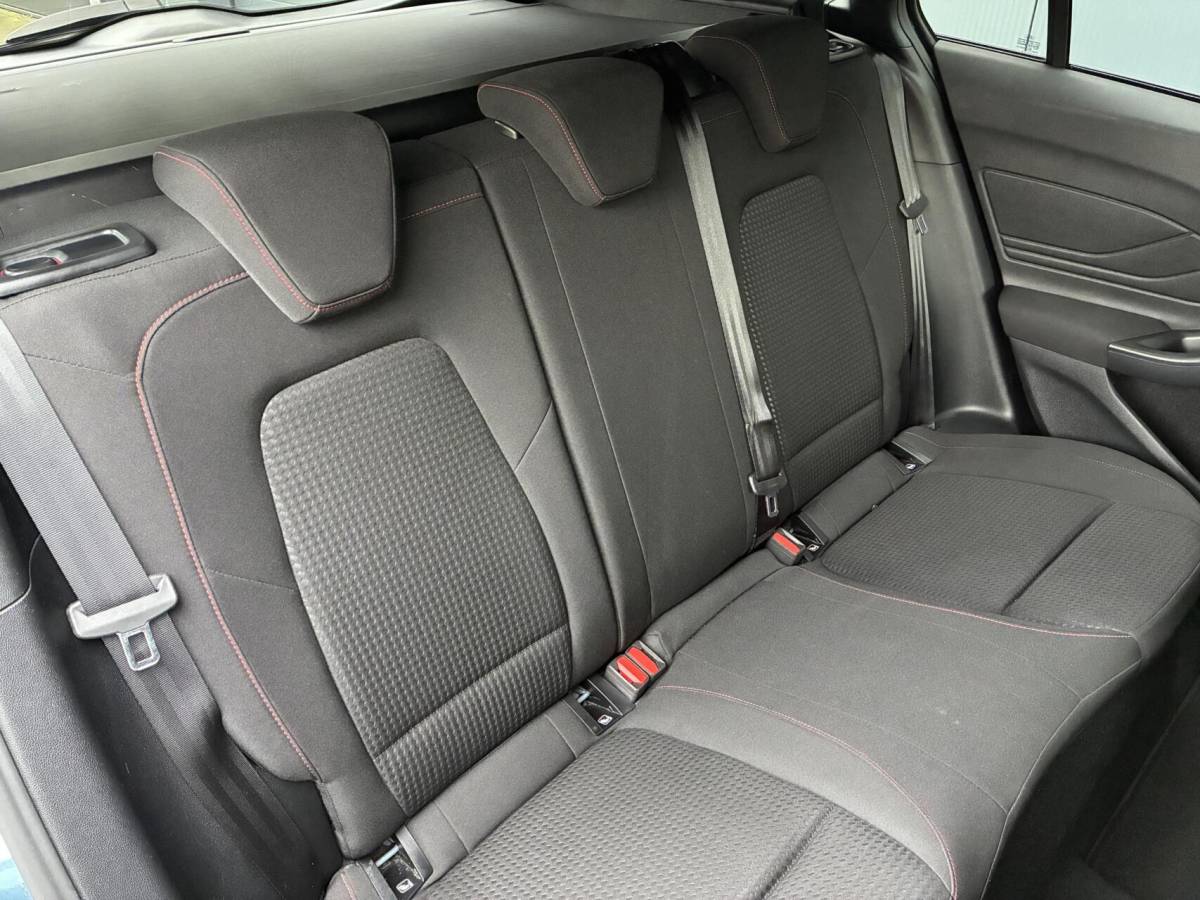 Ford Focus Ford Focus Wagon 1.0 EcoBoost Hybrid 125 PK ST-Line | NAVI | CARPLAY | WINTER PAKKET | 74000 KM!!!