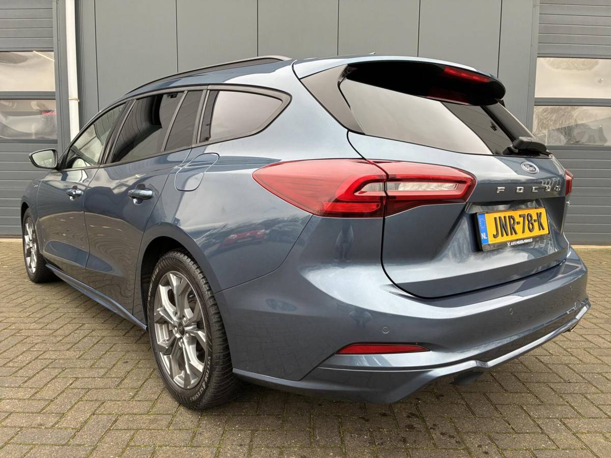 Ford Focus Ford Focus Wagon 1.0 EcoBoost Hybrid 125 PK ST-Line | NAVI | CARPLAY | WINTER PAKKET | 74000 KM!!!