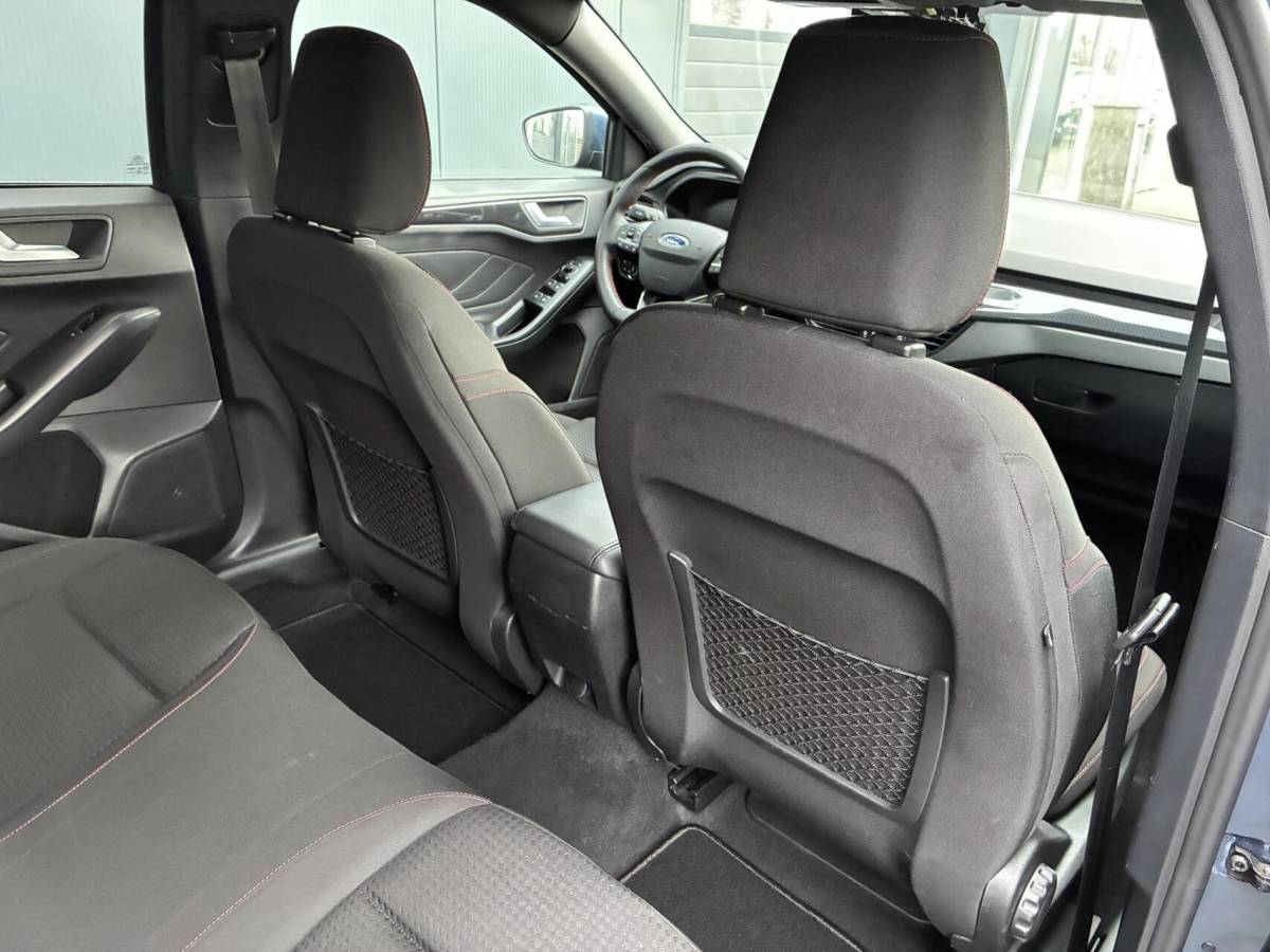 Ford Focus Ford Focus Wagon 1.0 EcoBoost Hybrid 125 PK ST-Line | NAVI | CARPLAY | WINTER PAKKET | 74000 KM!!!