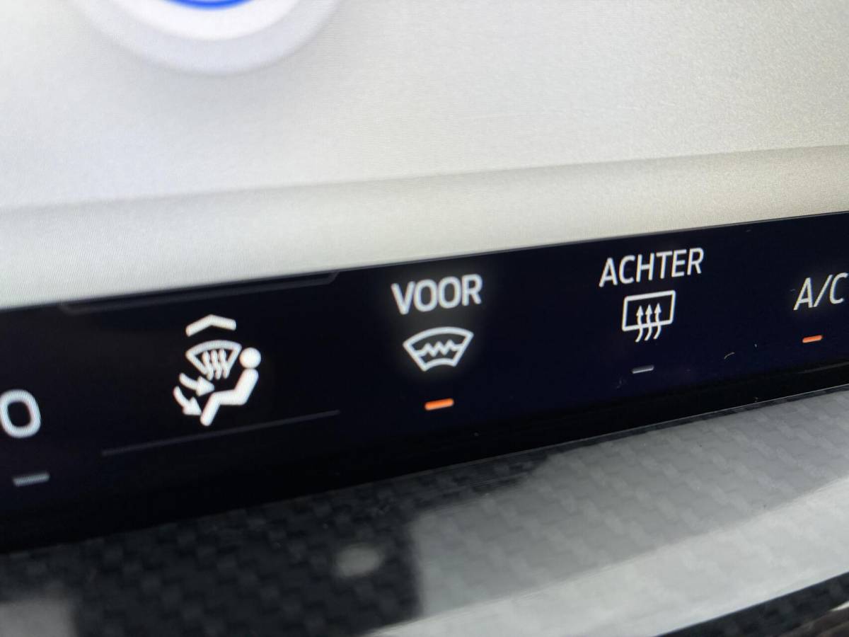 Ford Focus Ford Focus Wagon 1.0 EcoBoost Hybrid 125 PK ST-Line | NAVI | CARPLAY | WINTER PAKKET | 74000 KM!!!