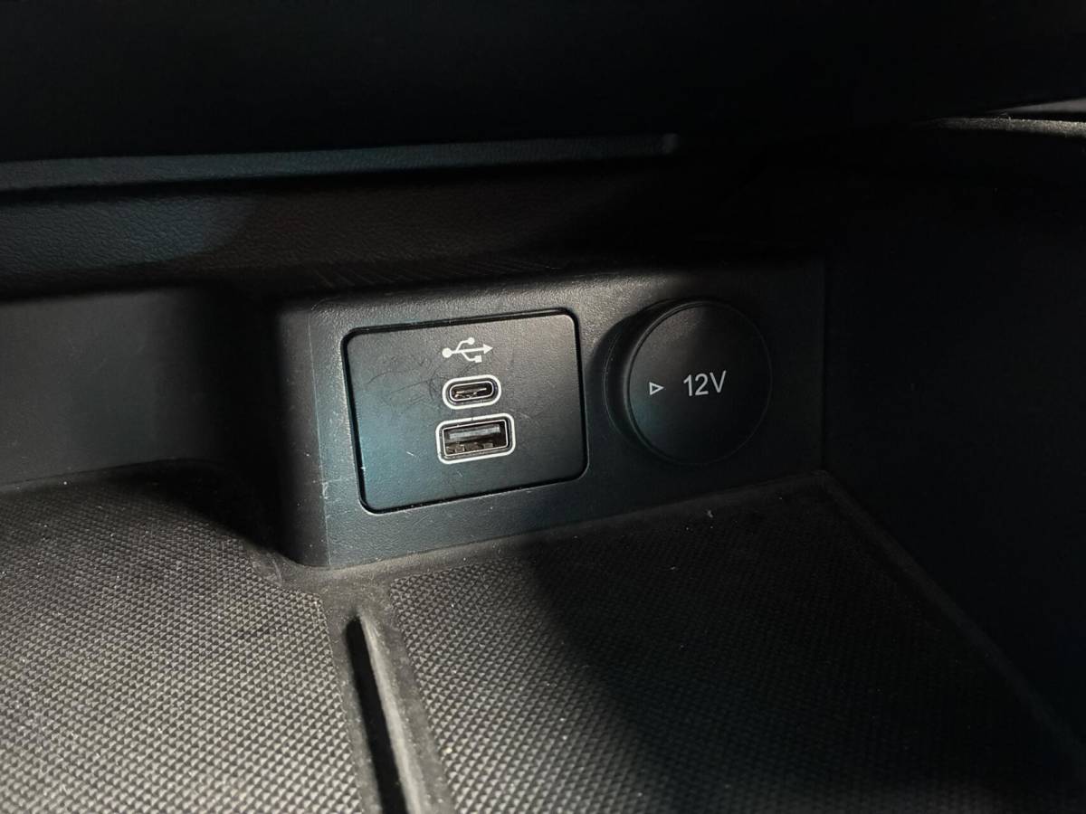 Ford Focus Ford Focus Wagon 1.0 EcoBoost Hybrid 125 PK ST-Line | NAVI | CARPLAY | WINTER PAKKET | 74000 KM!!!