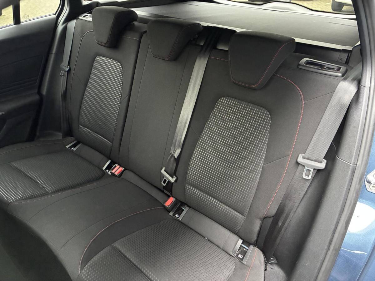 Ford Focus Ford Focus Wagon 1.0 EcoBoost Hybrid 125 PK ST-Line | NAVI | CARPLAY | WINTER PAKKET | 74000 KM!!!