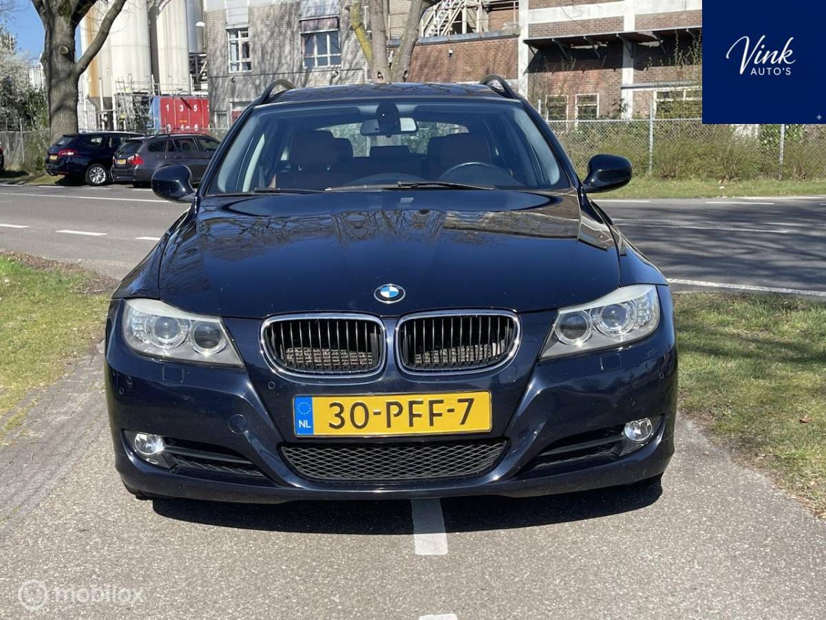 BMW 3 Serie BMW 3-serie Touring 316i Business Line Style | Navigatie | Lederen Bekleding | Xenon
